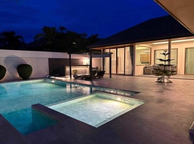 7R0916 ให้เช่า pool villa 4 ห้องนอน 4 ห้องน้ำ ราคา 110,000/เดือน โซนราไวย์