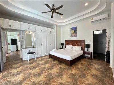 7R0916 ให้เช่า pool villa 4 ห้องนอน 4 ห้องน้ำ ราคา 110,000/เดือน โซนราไวย์