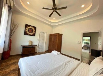 7R0916 ให้เช่า pool villa 4 ห้องนอน 4 ห้องน้ำ ราคา 110,000/เดือน โซนราไวย์