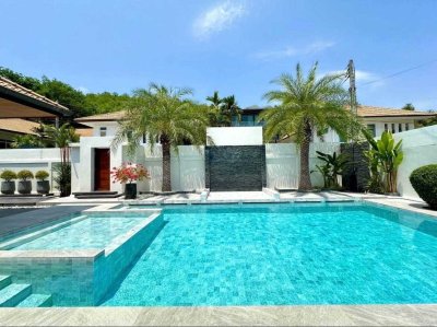 7R0916 ให้เช่า pool villa 4 ห้องนอน 4 ห้องน้ำ ราคา 110,000/เดือน โซนราไวย์