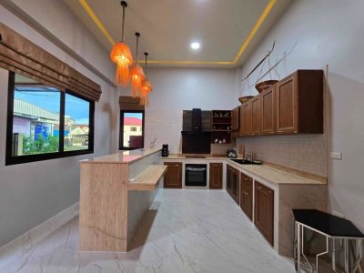 7R0920 ให้เช่า pool villa 2 ห้องนอน 3 ห้องน้ำ ราคา 70,000/เดือน โซนราไวย์