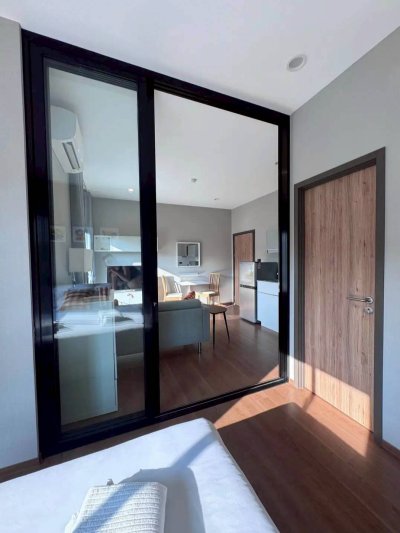 7R0921 คอนโดมิเนียม 1 ห้องนอน 1 ห้องน้ำ ให้เช่าเดือนละ 32,000 บาท โซนราไวย์