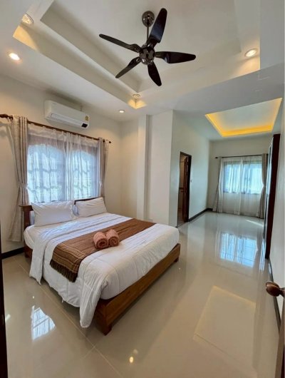 7R0935 ให้เช่า pool villa 4 ห้องนอน 5 ห้องน้ำ ราคา 85,000 ต่อเดือน โซนราไวย์