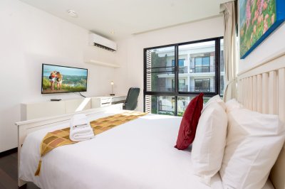 7R0938 คอนโดมิเนียม 2 ห้องนอน 1 ห้องน้ำ ให้เช่าเดือนละ 40,000 บาท โซนราไวย์
