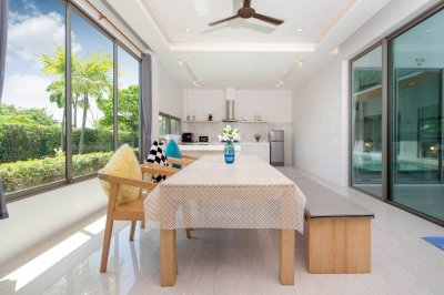 7R0946 ให้เช่า pool villa 4 ห้องนอน 4 ห้องน้ำ ราคา 90,000 ต่อเดือน โซนราไวย์ 7R0946 ให้เช่า pool villa 4 ห้องนอน 4 ห้องน้ำ ราคา 90,000 ต่อเดือน โซนราไวย์