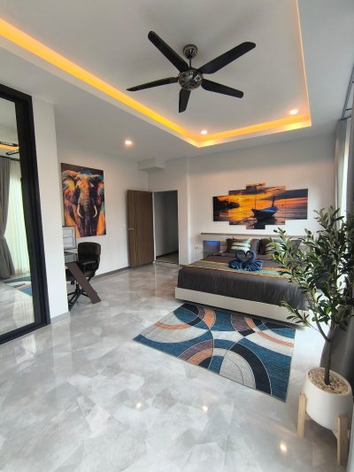 7R0952 ให้เช่า pool villa 4 ห้องนอน 4 ห้องน้ำ ราคา 120,000/เดือน โซนราไวย์