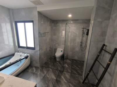 7R0952 ให้เช่า pool villa 4 ห้องนอน 4 ห้องน้ำ ราคา 120,000/เดือน โซนราไวย์