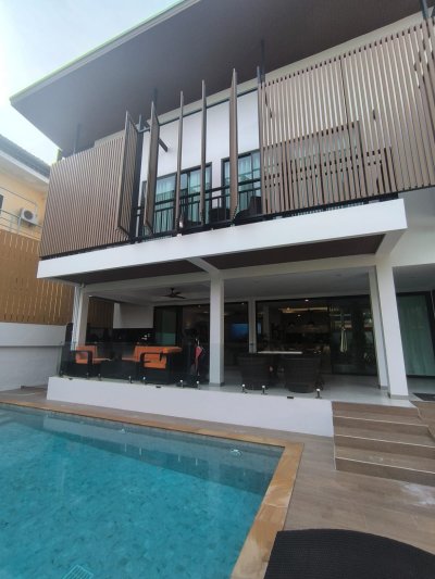 7R0952 ให้เช่า pool villa 4 ห้องนอน 4 ห้องน้ำ ราคา 120,000/เดือน โซนราไวย์ 7R0952 ให้เช่า pool villa 4 ห้องนอน 4 ห้องน้ำ ราคา 120,000/เดือน โซนราไวย์
