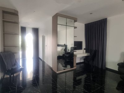 7R0958 ให้เช่า pool villa 4 ห้องนอน 4 ห้องน้ำ ราคา 150,000 ต่อเดือน โซนราไวย์