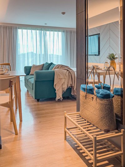 7R0960 คอนโดมิเนียม1 ห้องนอน 1 ห้องน้ำ ให้เช่าเดือนละ 35,000 บาท โซนราไวย์