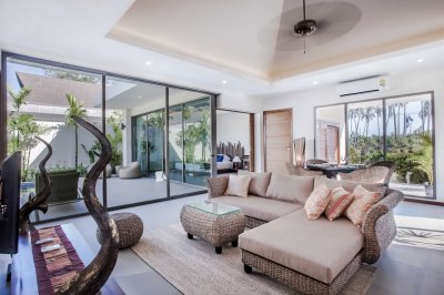 7R0962 Pool villa for rent 2 bedroom 2 bathrooom 110,000/month at rawai 7R0962 Pool villa for rent 2 bedroom 2 bathrooom 110,000/month at rawai