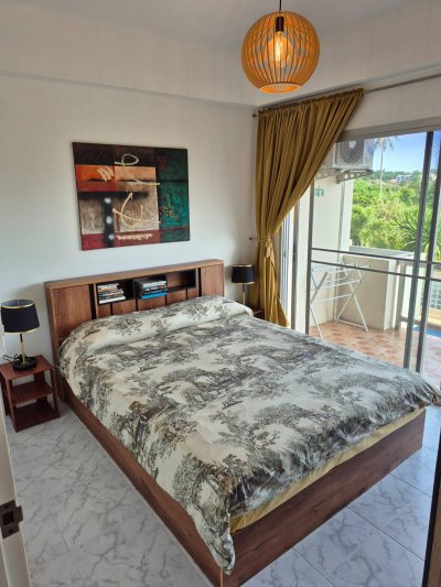 7R0965 คอนโดมิเนียม 2 ห้องนอน 1 ห้องน้ำ ให้เช่าเดือนละ 35,000 บาท โซนราไวย์