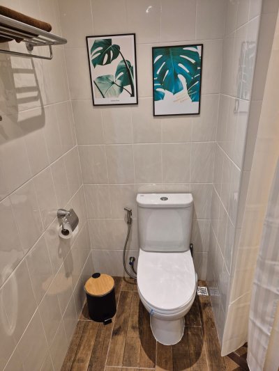 7R0965 คอนโดมิเนียม 2 ห้องนอน 1 ห้องน้ำ ให้เช่าเดือนละ 35,000 บาท โซนราไวย์