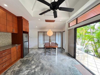 7R0967 ให้เช่า pool villa 3 ห้องนอน 3 ห้องน้ำ ราคา 90,000/เดือน โซนราไวย์