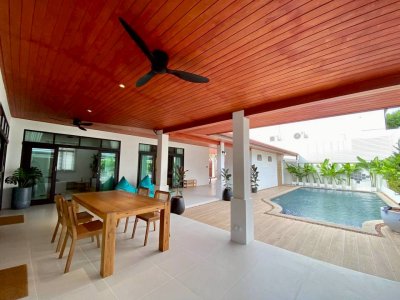 7R0976 Pool villa for rent 3 bedroom 2 bathroom 110,000/month at rawai