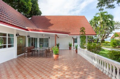 7R0987 ให้เช่าบ้านเดี่ยวชั้นเดียว 4 ห้องนอน 4 ห้องน้ำ ราคา 170,000/เดือน โซนราไวย์