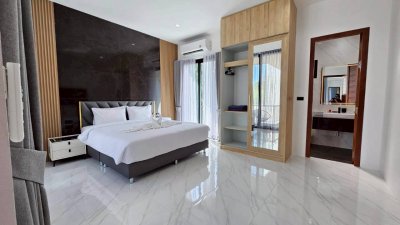 7R0989 ให้เช่า pool villa 4 ห้องนอน 5 ห้องน้ำ ราคา 150,000/เดือน โซนราไวย์