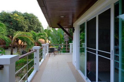 7R0997 House with common pool 3 bedroom 2 bathroom 75,000/month at rawai