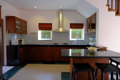 7R0997 House with common pool 3 bedroom 2 bathroom 75,000/month at rawai