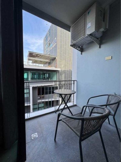 7R1002 ให้เช่าคอนโดมิเนียม 1 ห้องนอน 1 ห้องน้ำ ให้เช่าเดือนละ 25,000 บาท โซนราไวย์