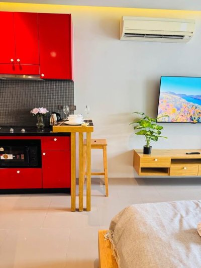 7R1002 ให้เช่าคอนโดมิเนียม 1 ห้องนอน 1 ห้องน้ำ ให้เช่าเดือนละ 25,000 บาท โซนราไวย์