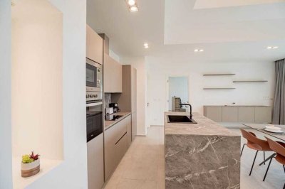 7R1004 ให้เช่า pool villa 2 ห้องนอน 3 ห้องน้ำ ราคา 100,000/เดือน โซนราไวย์