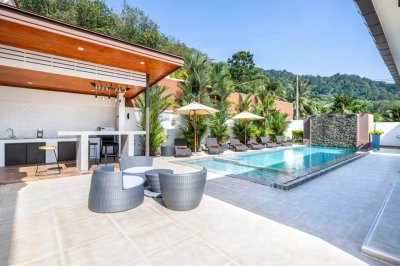 7R1014 ให้เช่า pool villa 5 ห้องนอน 5 ห้องน้ำ ราคา 150,000 ต่อเดือน โซนราไวย์