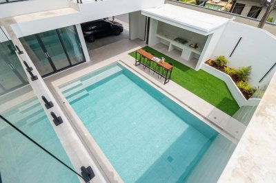 7R1022 ให้เช่า pool villa 4 ห้องนอน 5 ห้องน้ำ ราคา 180,000 ต่อเดือน โซนราไวย์
