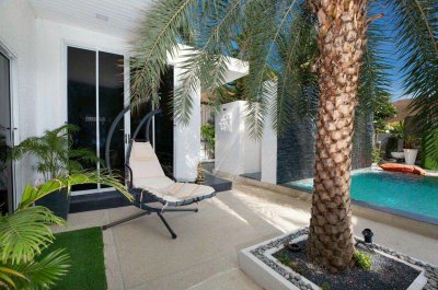 7R1023 ให้เช่า pool villa 3 ห้องนอน 3 ห้องน้ำ ราคา 120,000 ต่อเดือน โซนราไวย์