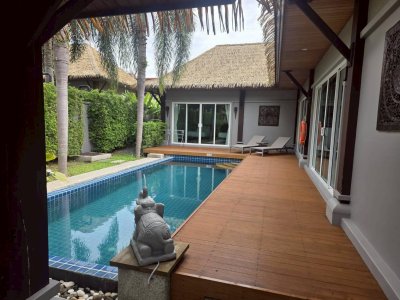 7R1030 ให้เช่า pool villa 2 ห้องนอน 2 ห้องน้ำ ราคา 65,000/เดือน โซนราไวย์