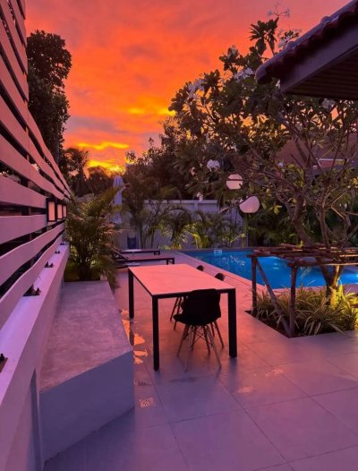 7R1082 ให้เช่า pool villa 4 ห้องนอน 3 ห้องน้ำ ราคา 130,000/เดือน โซนราไวย์
