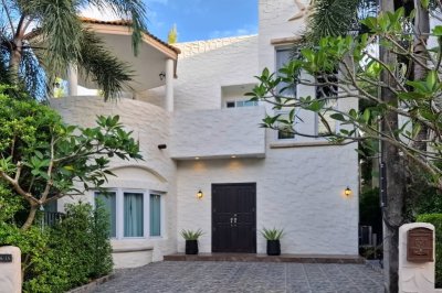 7R1089 ให้เช่า pool villa 3 ห้องนอน 2 ห้องน้ำ ราคา 120,000 ต่อเดือน โซนราไวย์