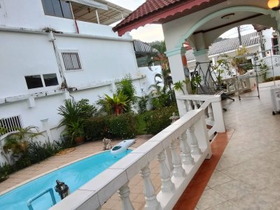 7R1093 ให้เช่า pool villa 3 ห้องนอน 4 ห้องน้ำ ราคา 100,000 ต่อเดือน โซนราไวย์