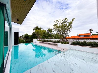 7S0077 Pool villa for sale 21,900,000bath 3bedrooms 4bathrooms at rawai