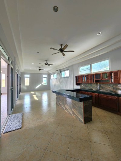 7S0121 Pool villa for sale 15,500,000 baht 4 bedroom 5 bathroom located at rawai