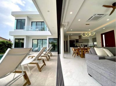 7S0156 Pool villa for sale 24,000,000 baht 4 bedroom 5 bathroom located at rawai