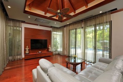 7S0158 Pool villa for sale 42,000,000 baht 4 bedroom 4 bathroom located at rawai
