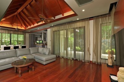 7S0158 Pool villa for sale 42,000,000 baht 4 bedroom 4 bathroom located at rawai