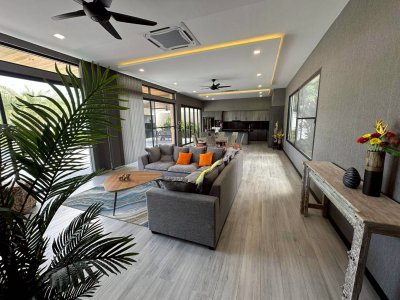7S0160 Pool villa for sale 29,900,000 baht 4 bedroom 6 bathroom at rawai