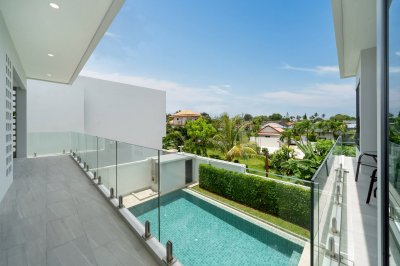 7S0167 Pool villa for sale 24,000,000 baht 4 bedrooom 4 bathroom at rawai 7S0167 Pool villa for sale 24,000,000 baht 4 bedrooom 4 bathroom at rawai