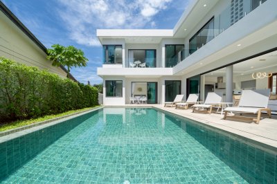 7S0168 Pool villa for sale 24,000,000 baht 4 bedrooom 4 bathroom at rawai 7S0168 Pool villa for sale 24,000,000 baht 4 bedrooom 4 bathroom at rawai