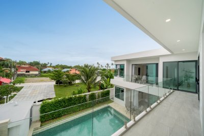 7S0169 Pool villa for sale 24,000,000 baht 4 bedrooom 4 bathroom at rawai