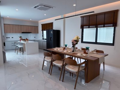7S0175 Pool villa for sale 24,900,000 baht 5 bedroom 6 bathroom at rawai