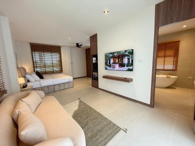 7S0181 ขายพูลวิลล่า ราคา 13,900,000 บาท 3 ห้องนอน 4 ห้องน้ำ โซนราไวย์