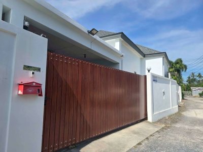 7S0183 Pool villa for sale 15,000,000 baht 3 bedroom 4 bathroom at rawai