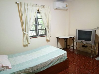 8R0005 This house for rent 3 bedroom 2 bathroom 35,000/month