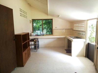 8R0005 This house for rent 3 bedroom 2 bathroom 35,000/month