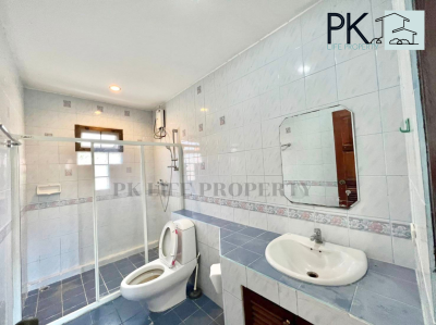 8R0025 This house for rent 3 bedroom 2 bathroom 42,000/month at chalong