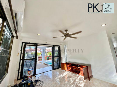 8R0025 This house for rent 3 bedroom 2 bathroom 42,000/month at chalong