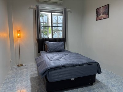 8R0062 House with common pool 2 ห้องนอน 2 ห้องน้ำ ราคา 23,000/เดือน โซนฉลอง
